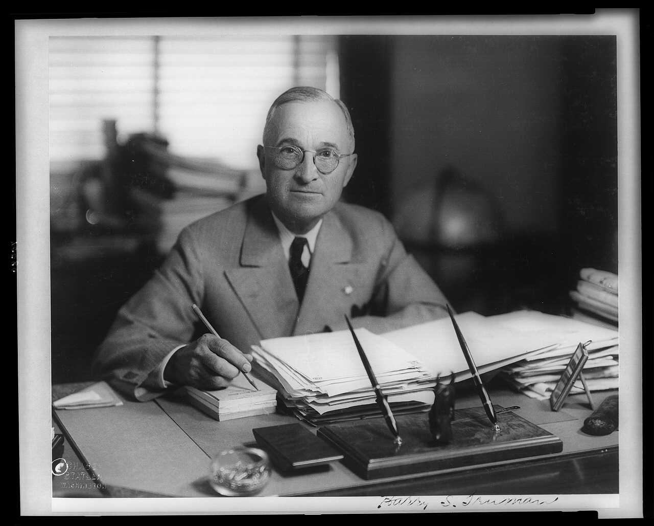 The Accidental President Harry S Truman And The Four Months That Changed The World Listening To America
